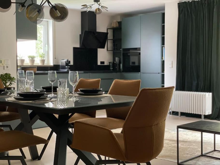 Grafschafft Angenehmes Wohnen - Ferienwohnung Mit 2 Schlafzimmern Pirna Exterior photo